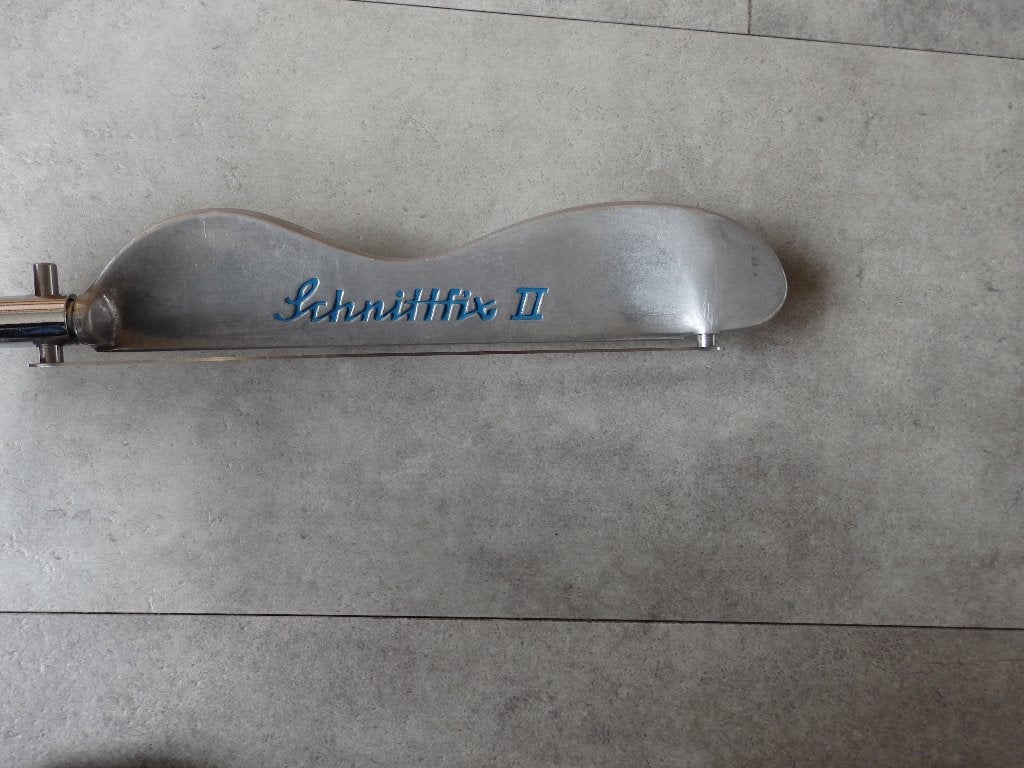 Vintage Schnittfix 2 Verstelbaar Mes o.a. Broodmes, Overige typen, Ophalen of Verzenden, Gebruikt, Metaal