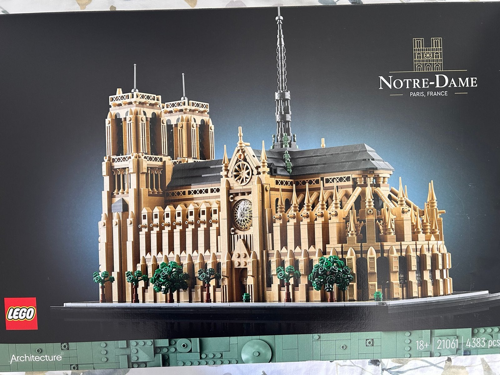 Lego Architecture Notre-Dame de Paris 21061 Nieuw, Ophalen of Verzenden, Nieuw, Overige merken