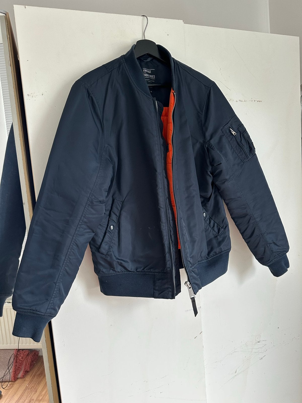 Vintage Industries Bomberjack - Maat M, Ophalen, Zo goed als nieuw, Maat 48/50 (M), Blauw