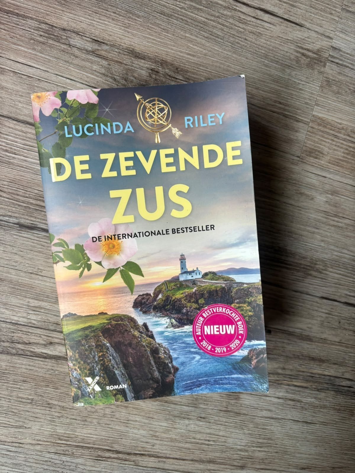 De Zeven Zussen - De Zevende Zus - Lucinda Riley, Ophalen of Verzenden, Zo goed als nieuw, Lucinda Riley, Nederland