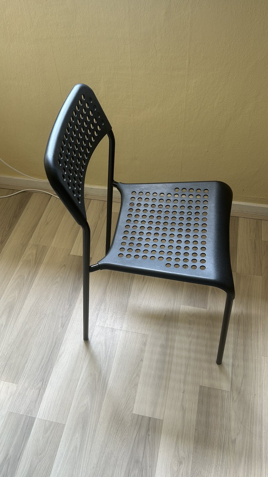 Chair, Ophalen, Zo goed als nieuw, Zwart, Eén