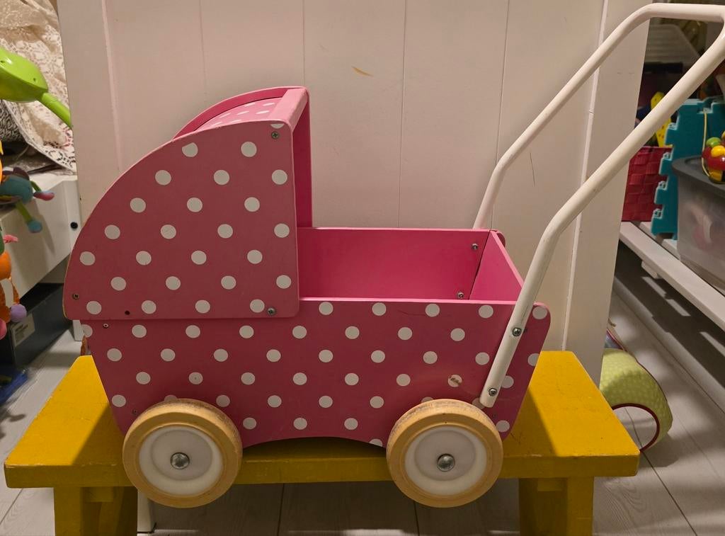 Klein schattig poppenwagentje, Kinderen en Baby's, Speelgoed | Buiten | Skelters, Ophalen of Verzenden, Zo goed als nieuw, Overige merken