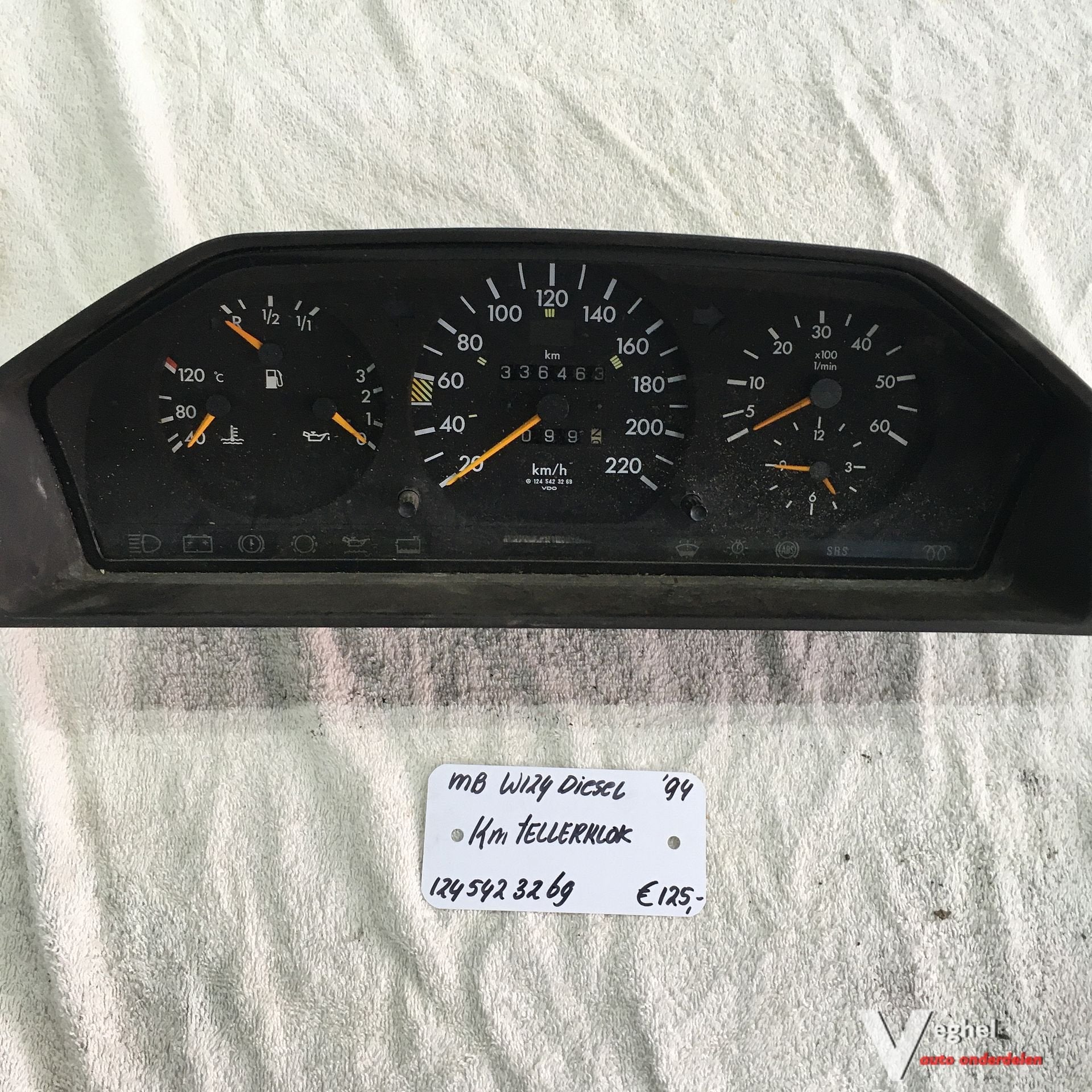 Mercedes W124 1994 Diesel     Km Tellerklok      124 542 326