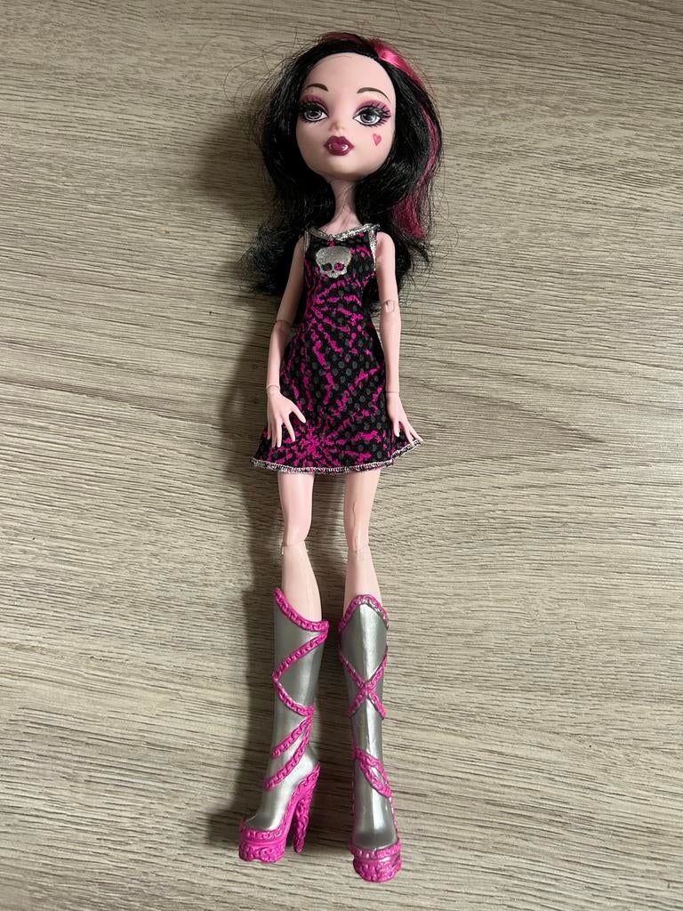 Monster High Draculaura pop, Ophalen of Verzenden, Gebruikt, Overige typen