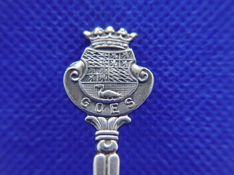 Keltum Lepeltje: Goes Gemeentewapen, Verzenden