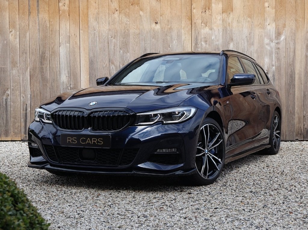 BMW 330E XDRIVE M PAKKET FULL OPTION, Individiual kleur, Automaat, 1998 cc, 4 cilinders, Blauw