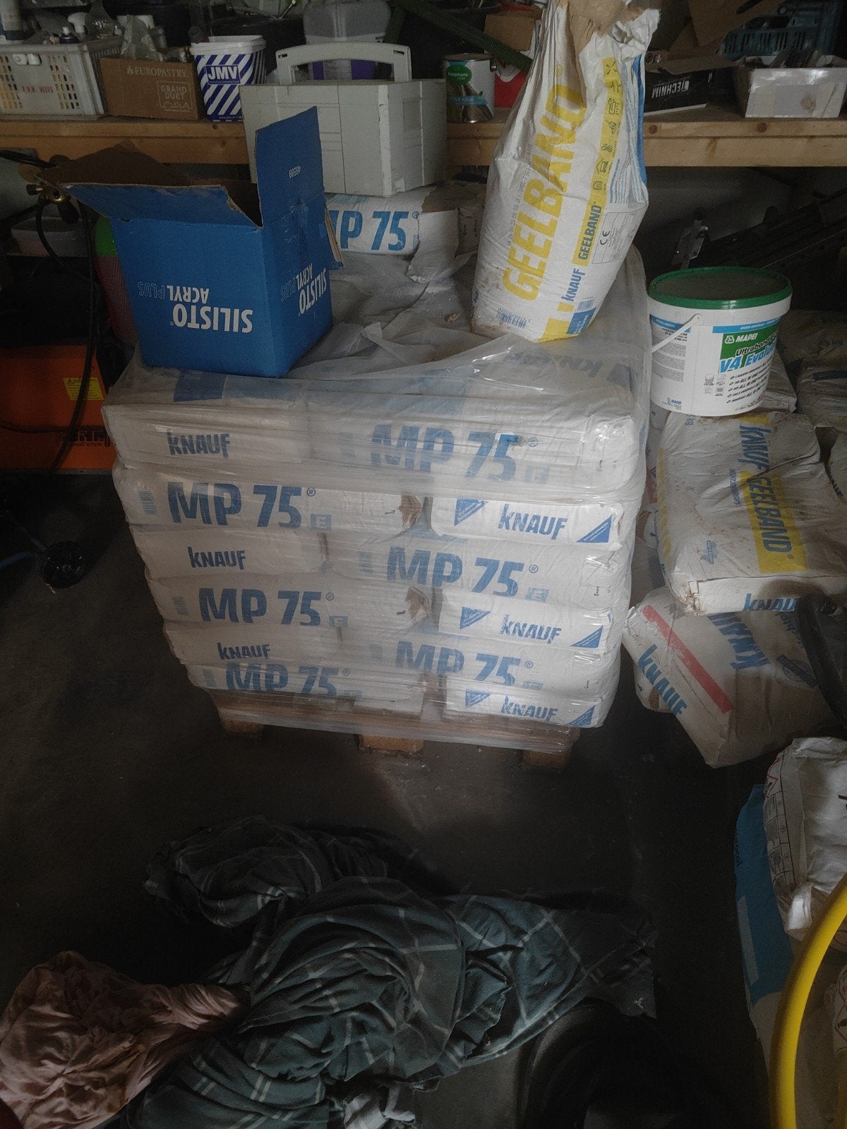 30 zakken Knauf MP 75 pleistergips, Ophalen, Nieuw