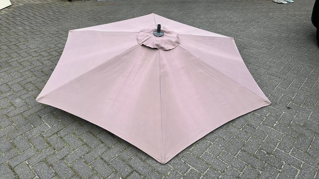 Zo goed als NIEUWE hang parasol., Ophalen of Verzenden, Zo goed als nieuw, 1 tot 2 meter