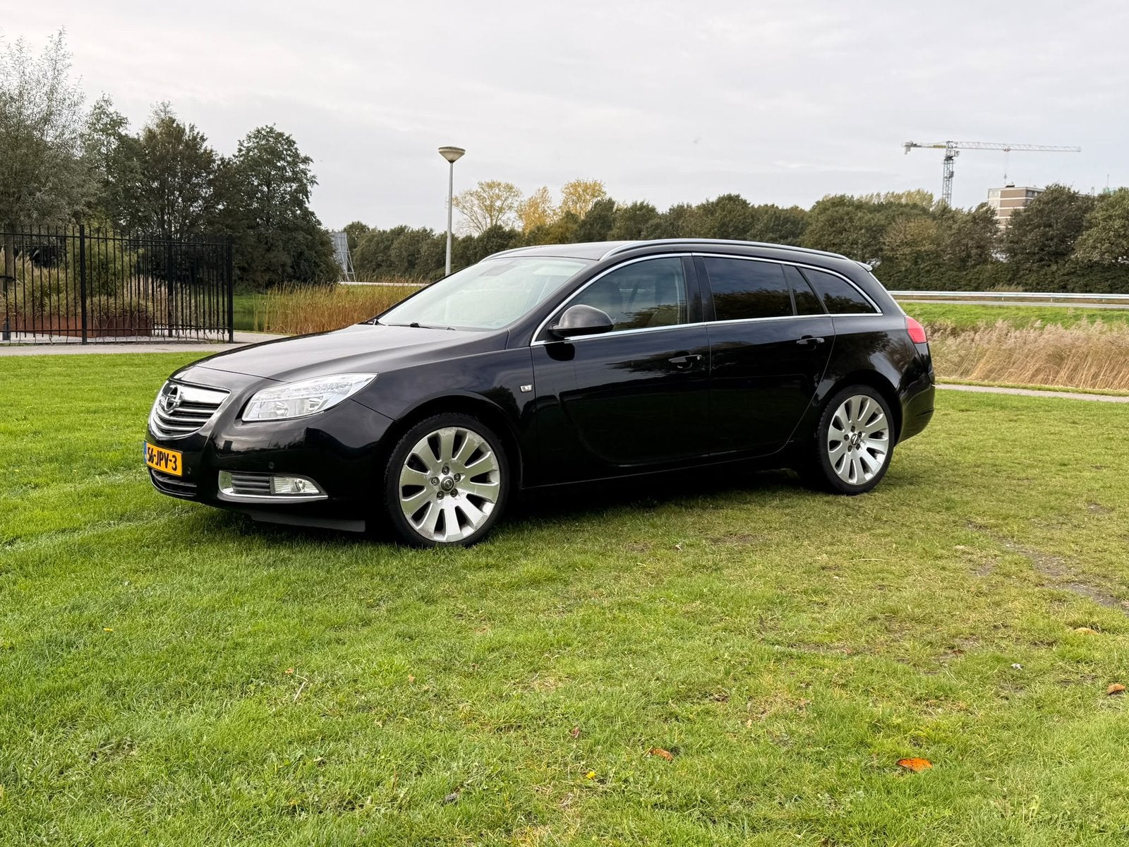 Opel Insignia 1.6 Turbo Ecotec 180pk 2009 Zwart, Beige, 4 cilinders, 179 pk, Zwart