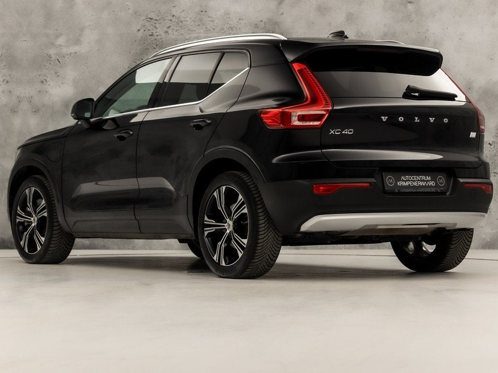 Volvo XC40 1.5 T4 Recharge Inscription 211Pk Automaat (APPLE, Auto's, Volvo, 12 maanden, Automatische klimaatregeling, Gebruikt
