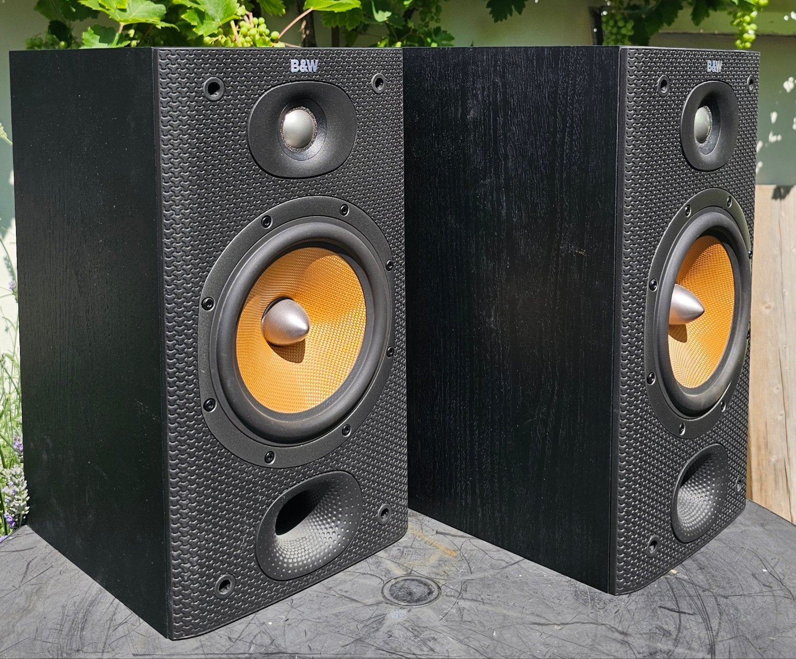 B&W DM601 S3 Award Winner Made in the UK, 2 weg basreflex, 120 tot 150 watt, B&W, Ophalen of Verzenden, Bowers & Wilkins (B&W)