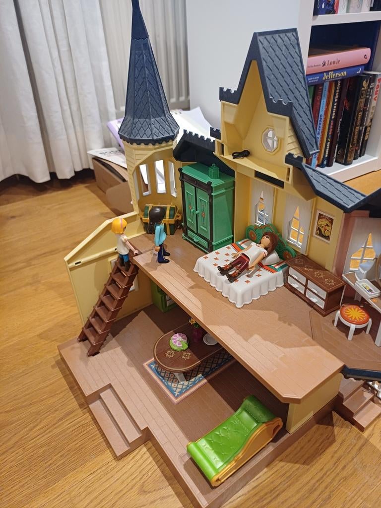 Playmobil Spirit Lucky's huis compleet, Kinderen en Baby's, Speelgoed | Playmobil, Ophalen of Verzenden, Zo goed als nieuw