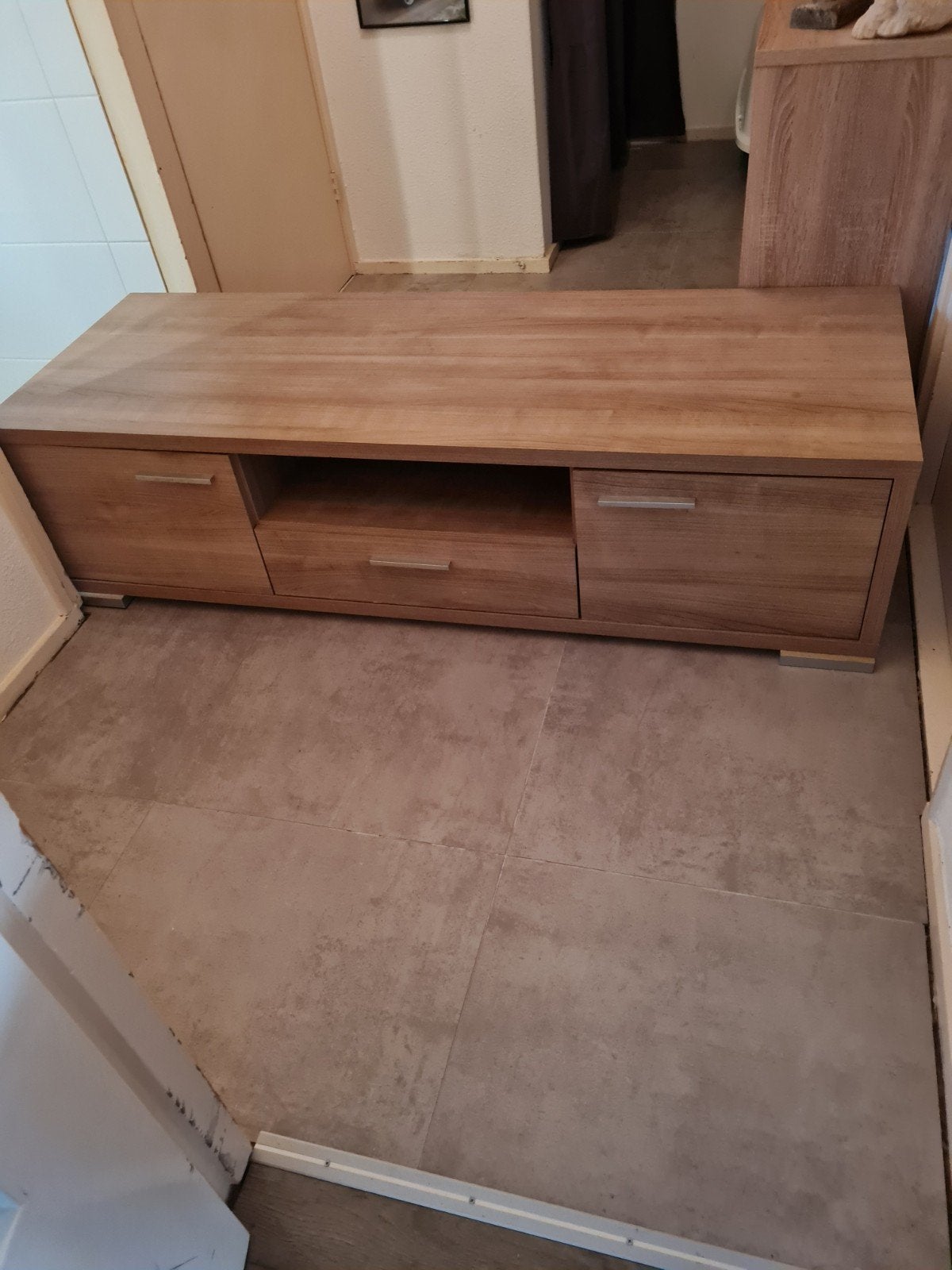 Houten TV-meubel in nette staat, Ophalen, Gebruikt, 150 tot 200 cm, Minder dan 100 cm