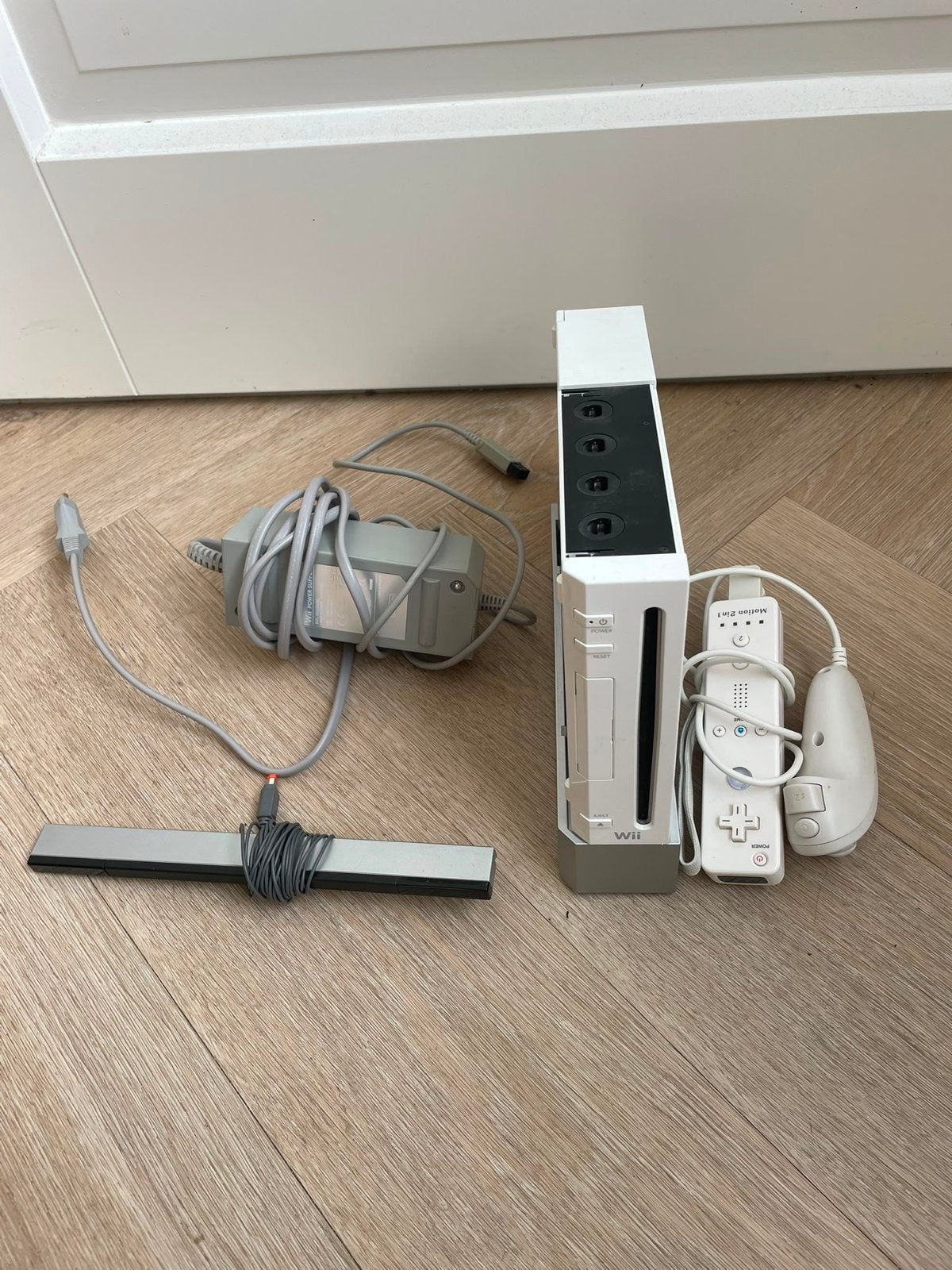 Nintendo Wii console met 1 controller en HDMI-adapter, Ophalen, Gebruikt, Met 1 controller