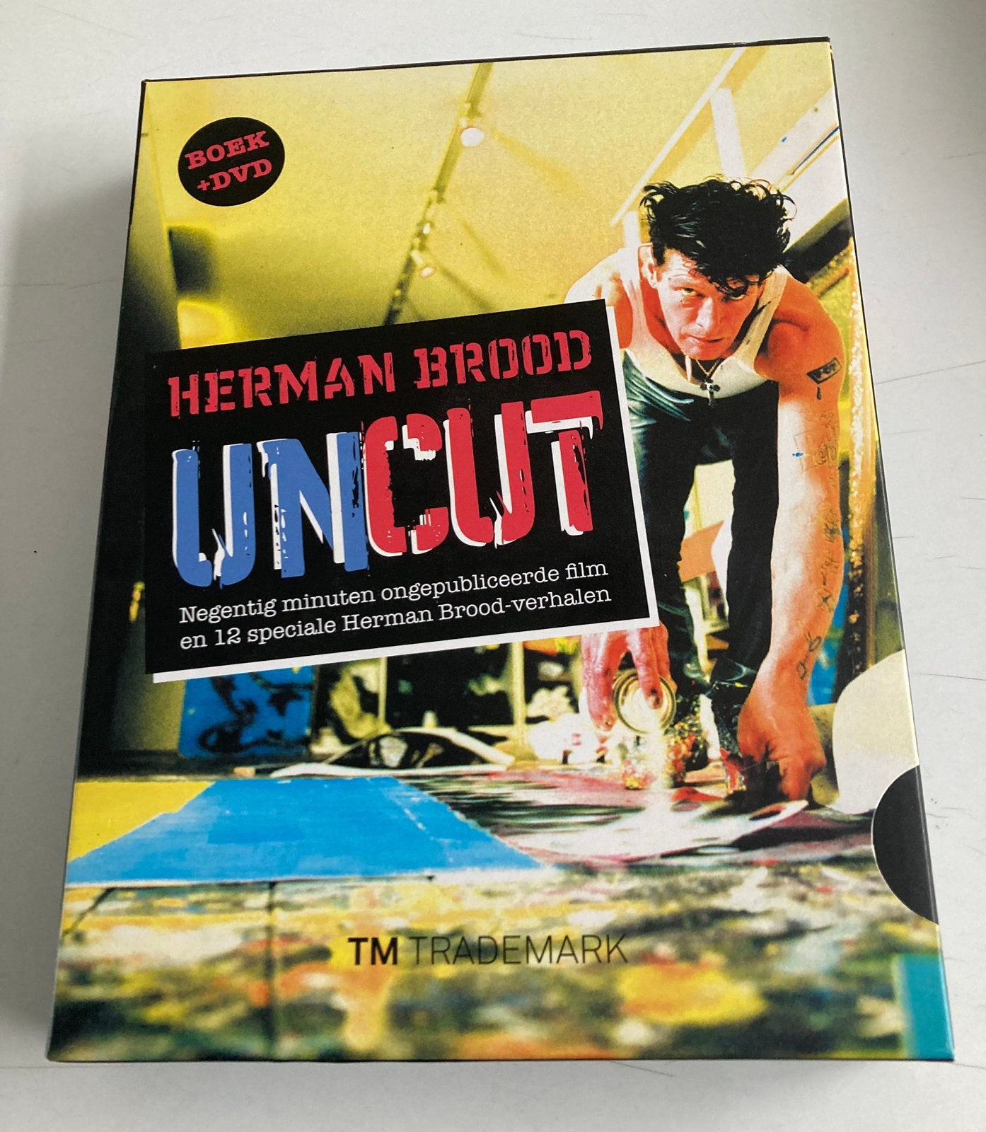 Herman Brood - Uncut (boek & dvd / nieuwstaat), Ophalen of Verzenden, Zo goed als nieuw, Artiest