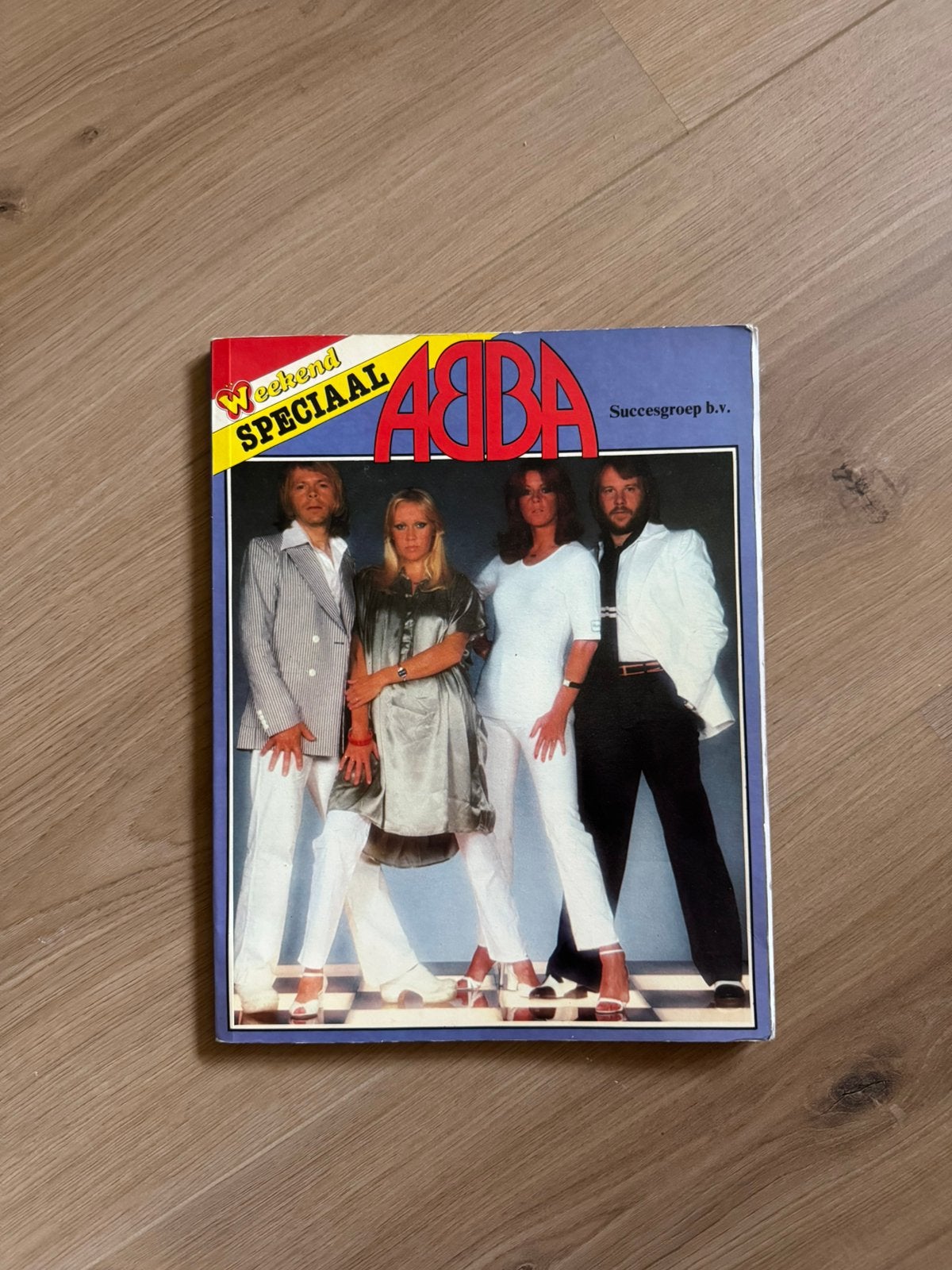 Abba special, Ophalen of Verzenden, Gelezen, Artiest