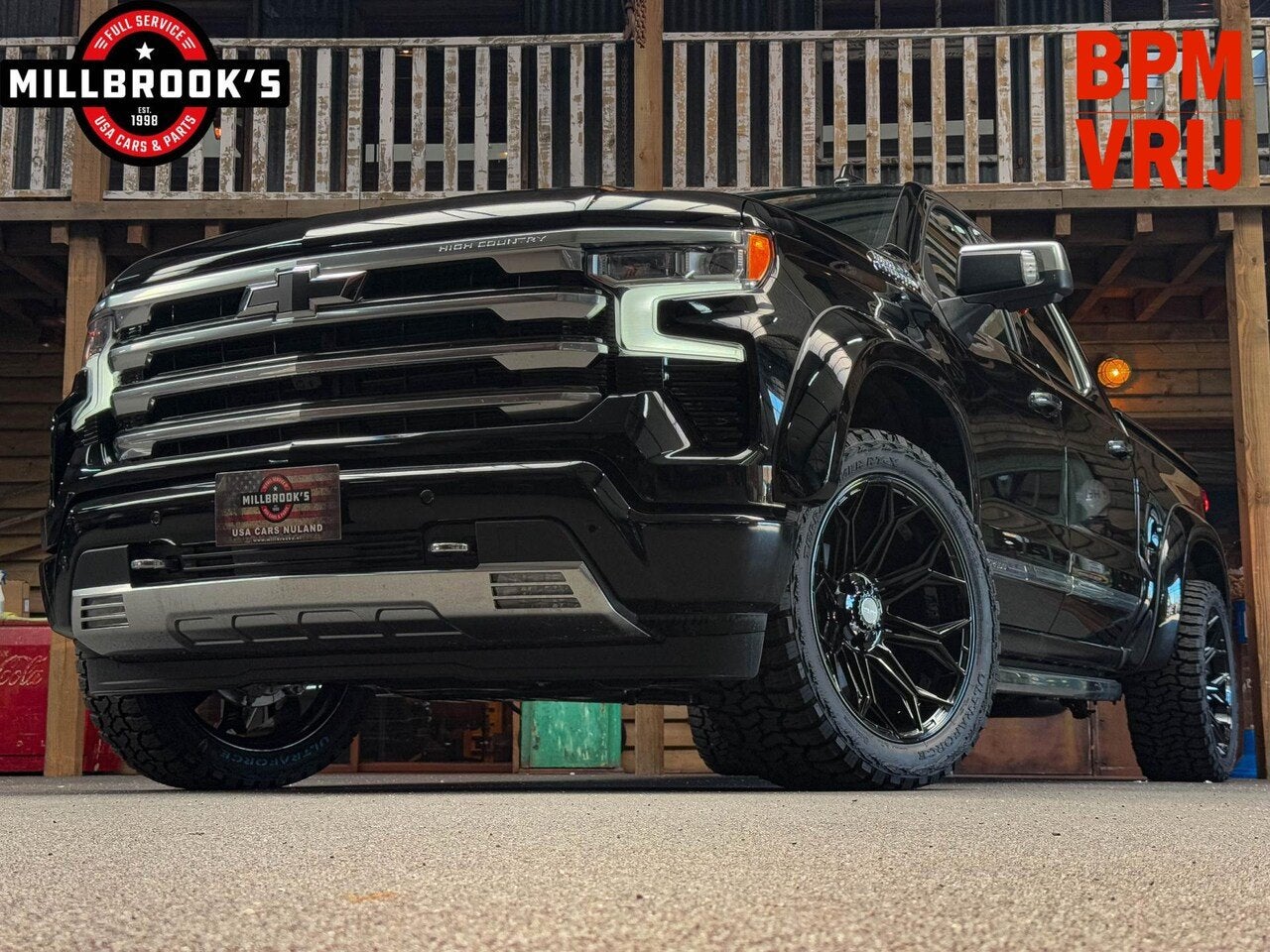 Chevrolet Silverado USA High Country 6.2 V8 420 PK uit voorr, Automaat, 8 cilinders, 4 stoelen, Zwart