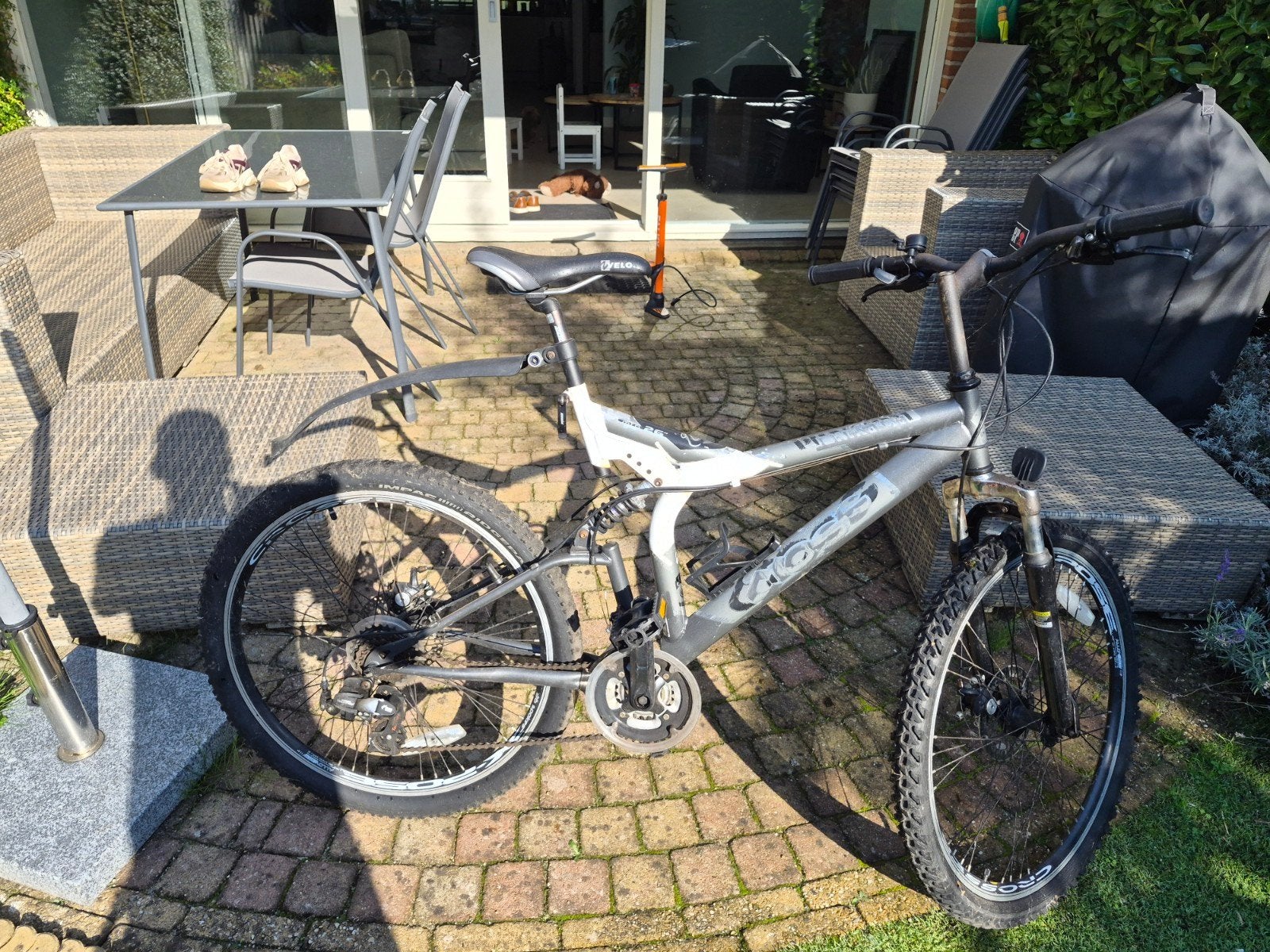Mountainbike met 21 Shimano versnellingen en schijfremmen, Gebruikt, Schijfrem, 53 tot 57 cm, Ophalen