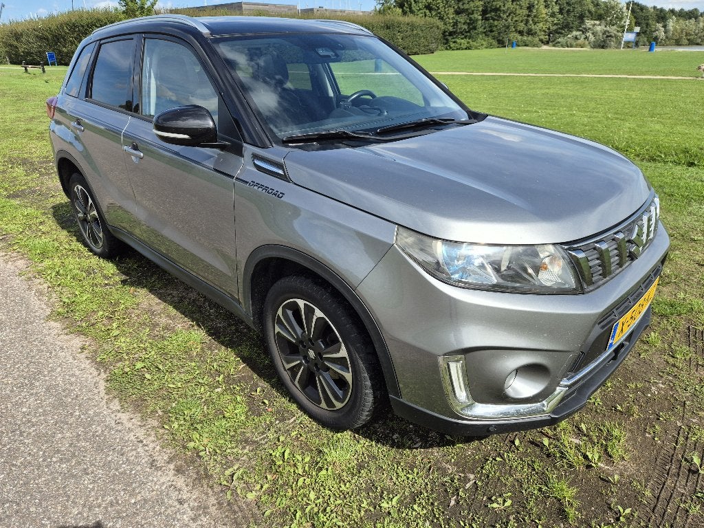 Suzuki Vitara 1.4 Boosterjet 140pk 2WD Aut 2018 Grijs, 4 cilinders, 400 kg, Leder en Stof, 1200 kg