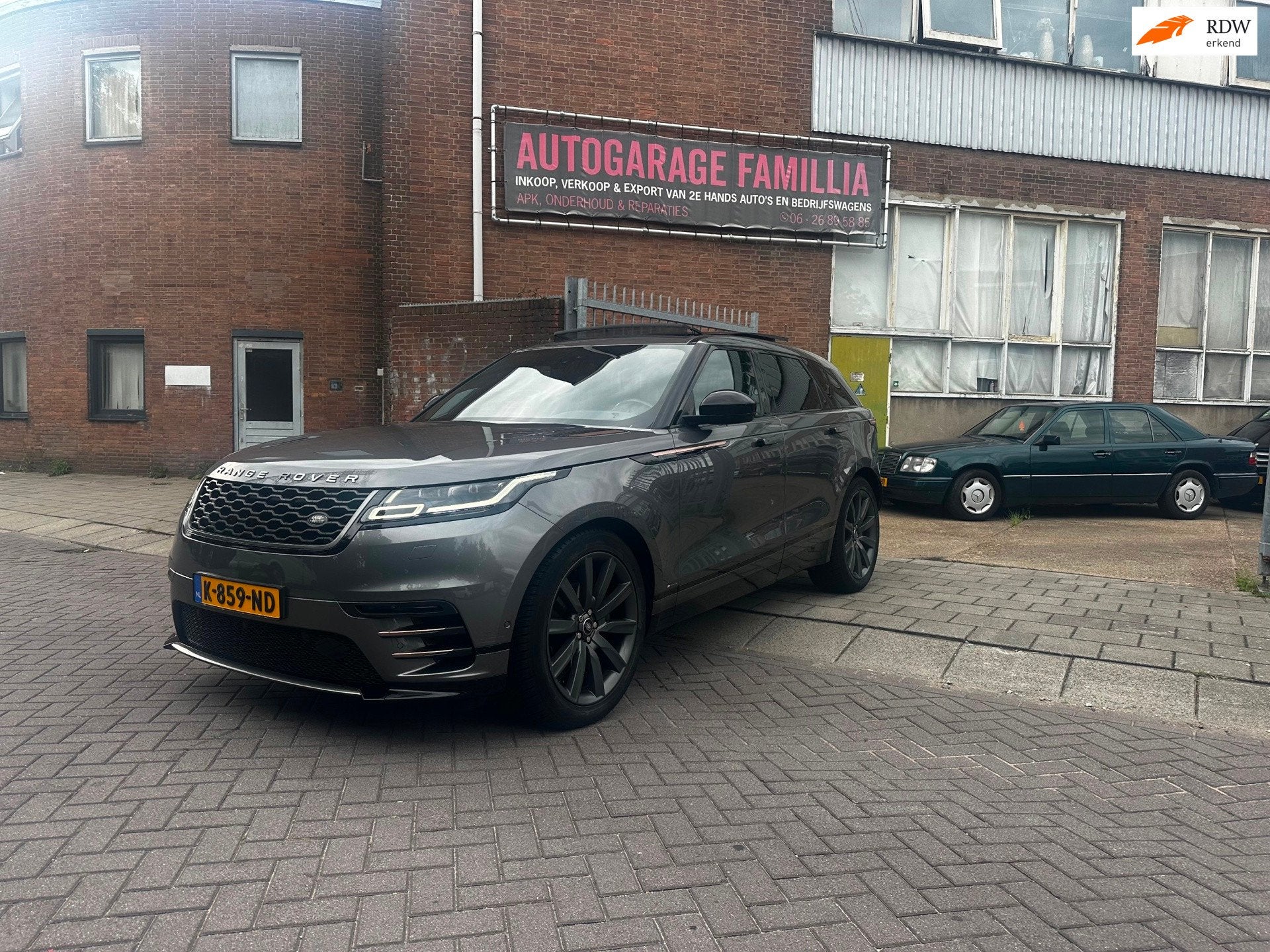 Land Rover Range Rover Velar 2.0 I4 AWD R-Dynamic HSE, Auto's, Automaat, Gebruikt, Euro 6, Leder