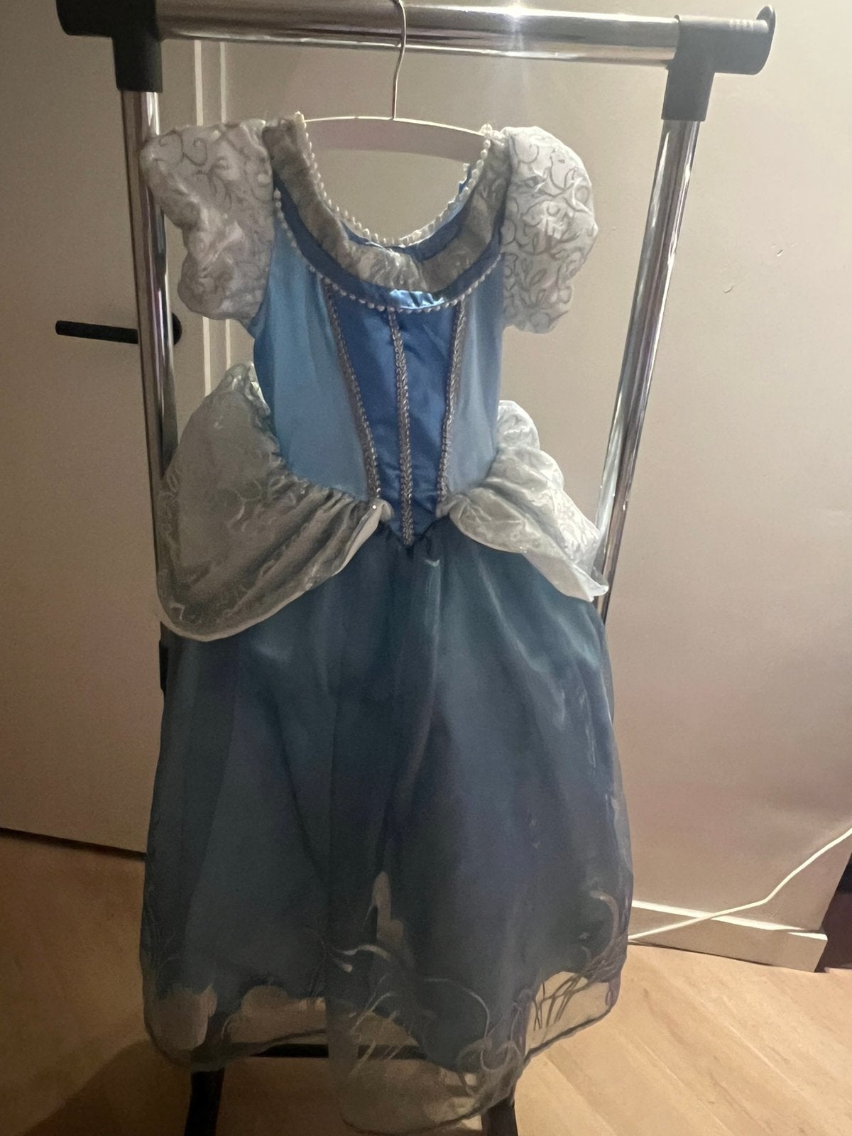 Disney prinses Assepoester jurk 5/6 jaar, Kinderen en Baby's, Carnavalskleding en Verkleedspullen, Ophalen of Verzenden, Zo goed als nieuw