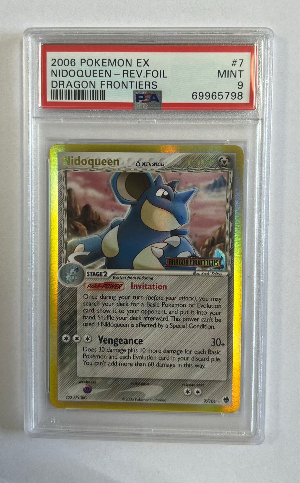 Nidoqueen 7/101 - Stamped - Dragon Frontiers - PSA 9, Ophalen of Verzenden, Zo goed als nieuw, Losse kaart, Foil