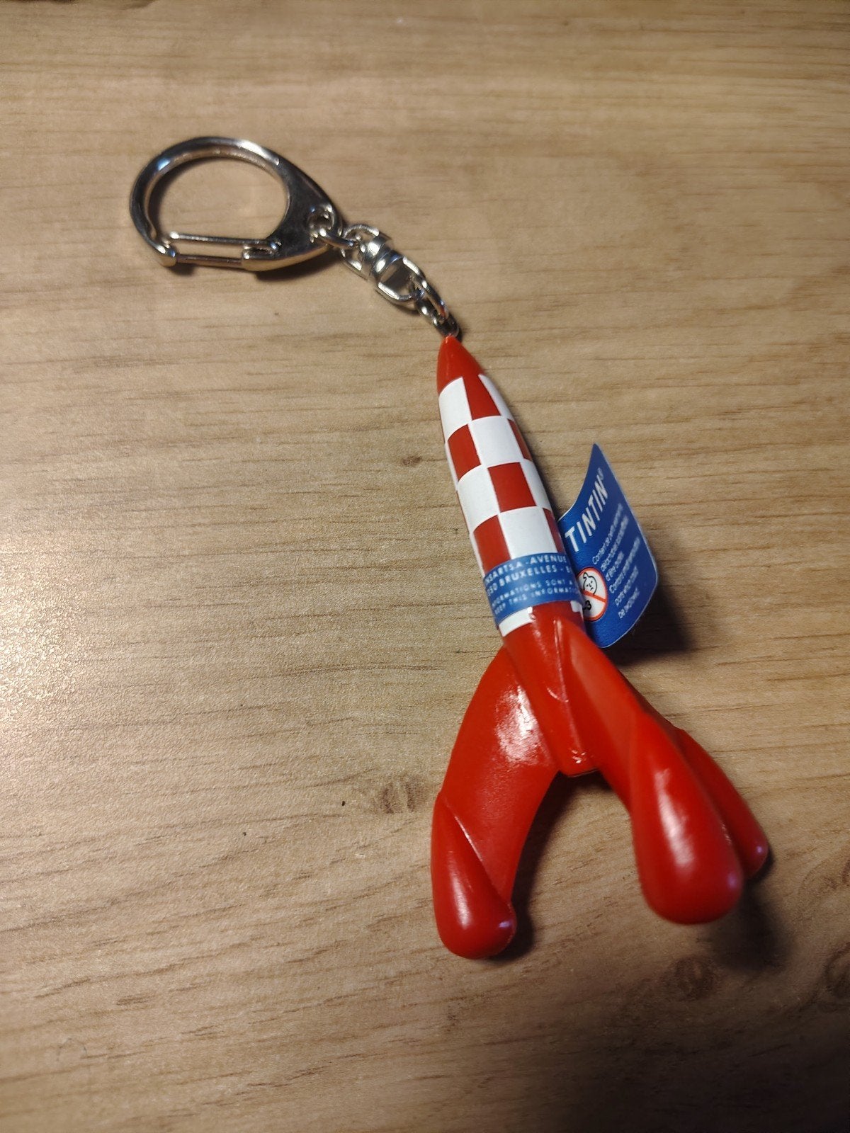Kuifje Raket Sleutelhanger NIEUW MET KAARTJE, Verzamelen, Ophalen of Verzenden, Kuifje, Nieuw, Beeldje of Figuurtje