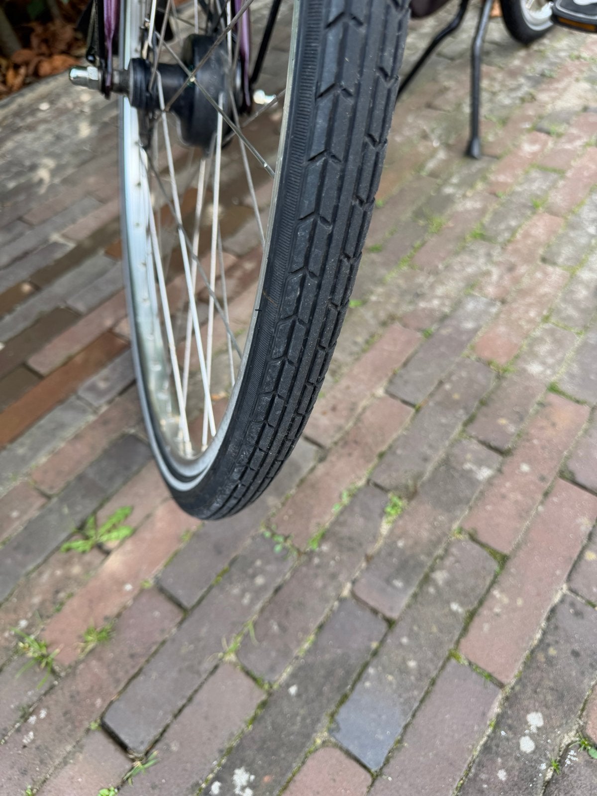 Foto 15 van Batavus Piazza damesfiets met mand en bagagedrager