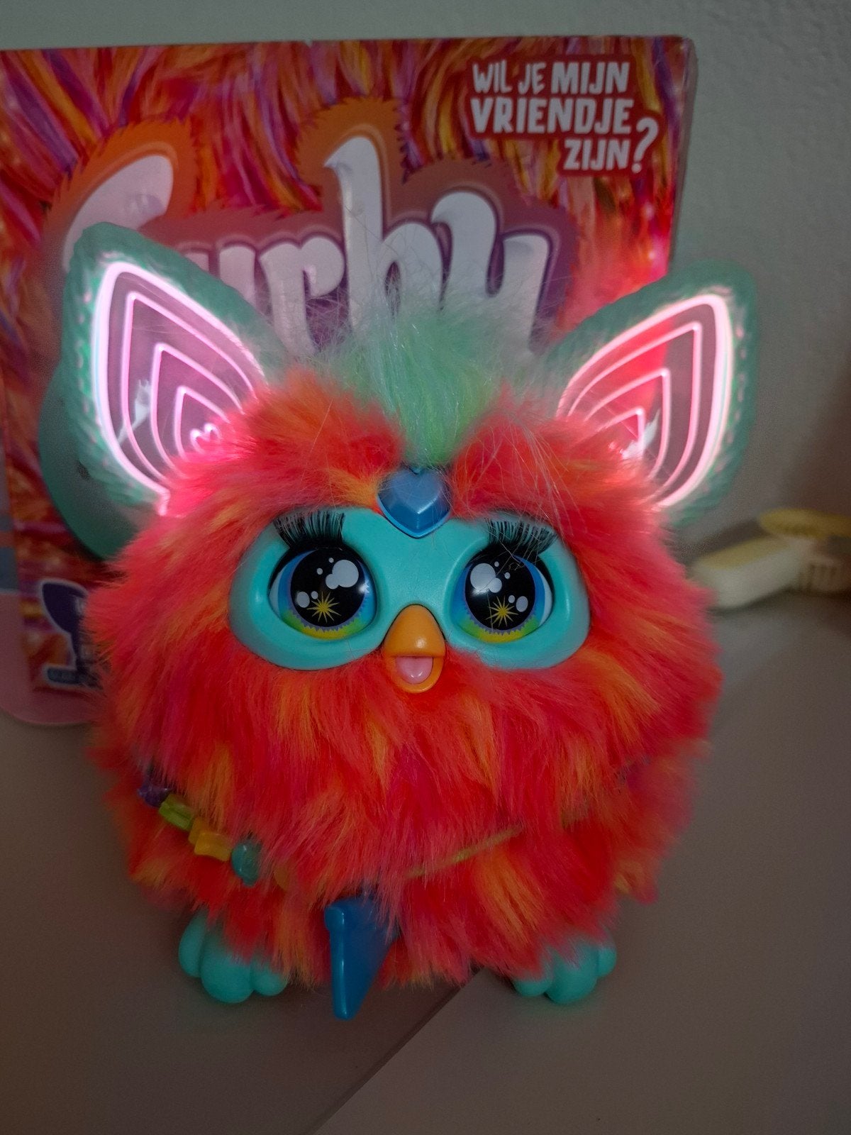 Furby interactief speelgoed - Roze/Oranje met licht, Ophalen of Verzenden, Zo goed als nieuw, Jongen of Meisje