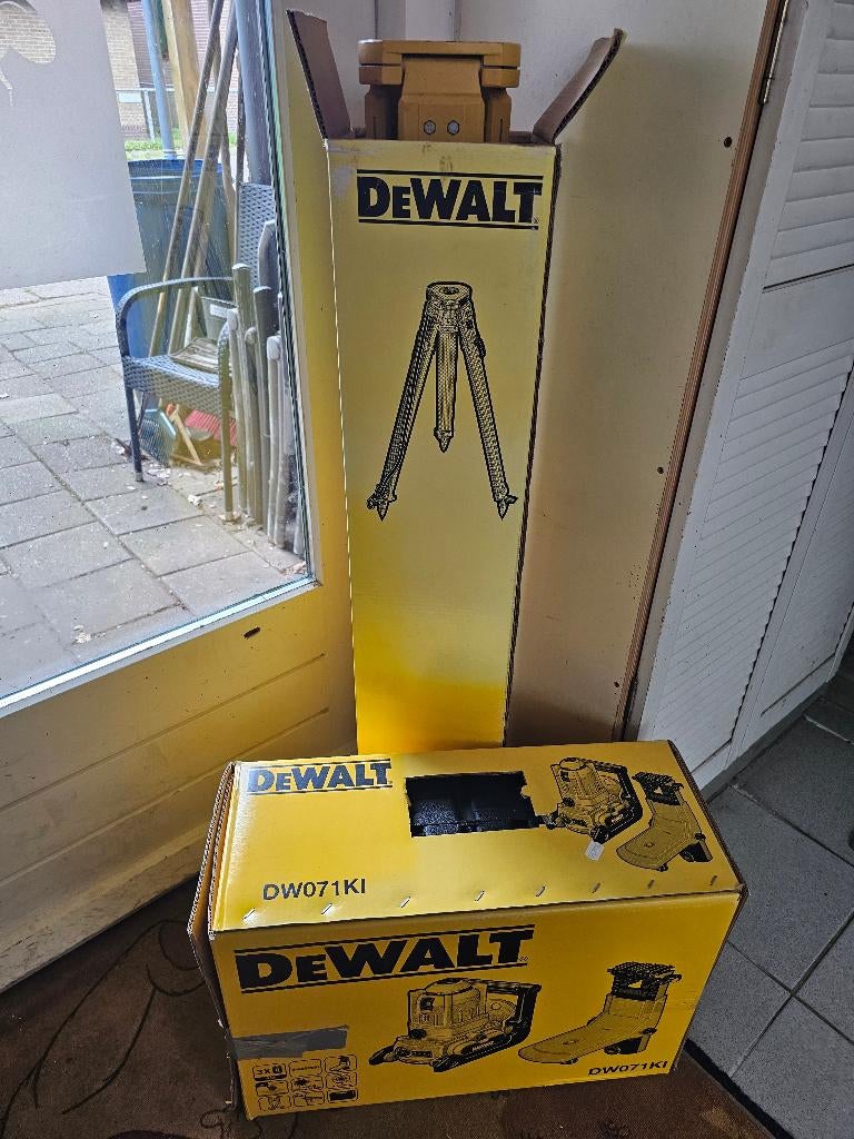 Dewalt laser, Doe-het-zelf en Verbouw, Meetapparatuur, Ophalen, Zo goed als nieuw, Overige meters