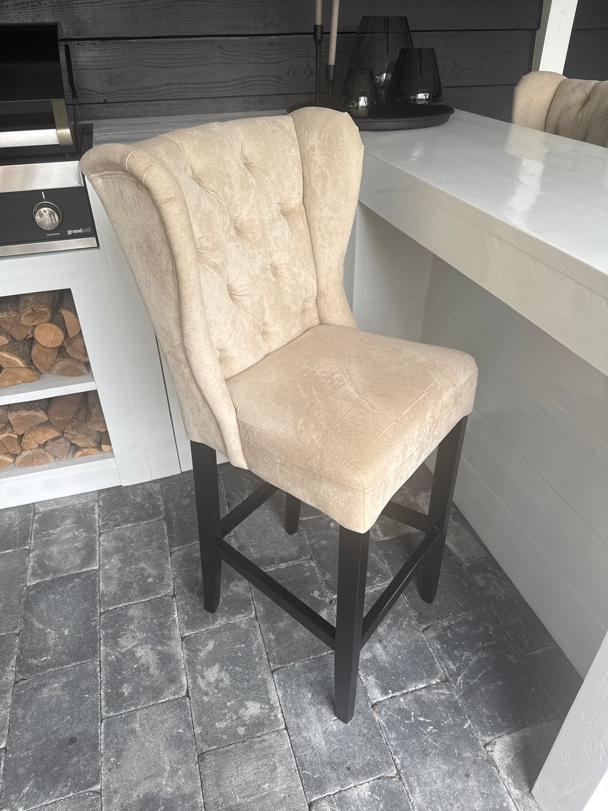 Luxe barstoelen met rugleuning - Beige stof, Huis en Inrichting, Ophalen, Gebruikt, Met voetsteun, 90 cm of meer