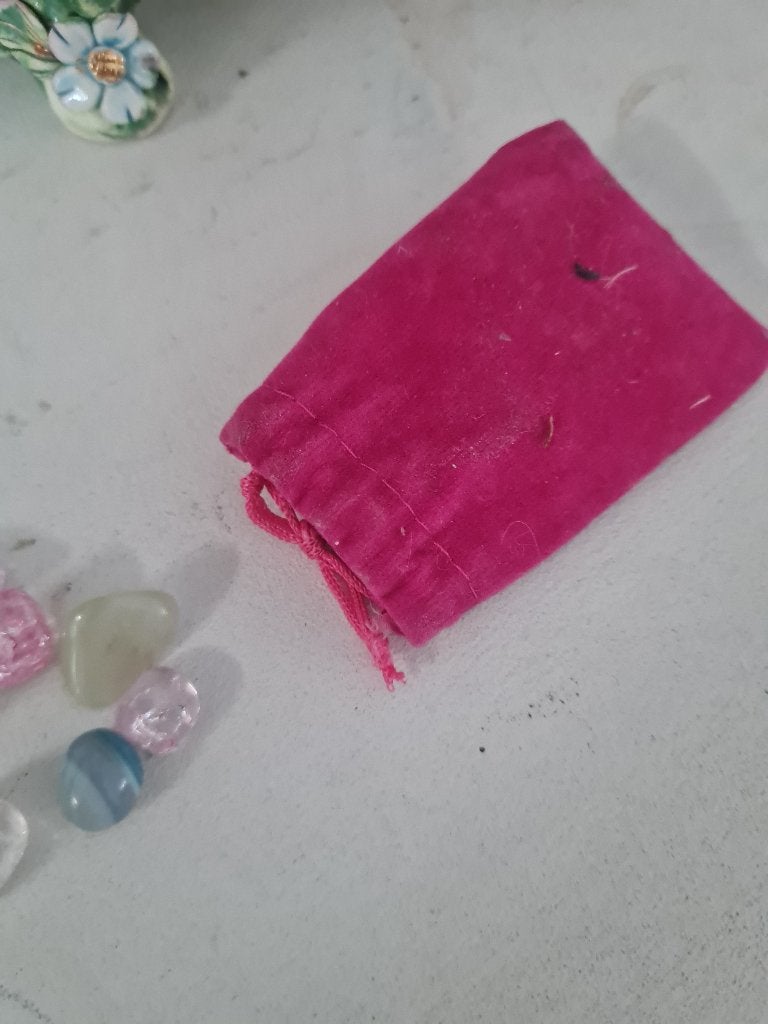 lotje half edelstenen o.a. rozenkwarts, Heikant 21 Kaatsheuvel, Belle Vieille Brocante, Ophalen of Verzenden, Zo goed als nieuw