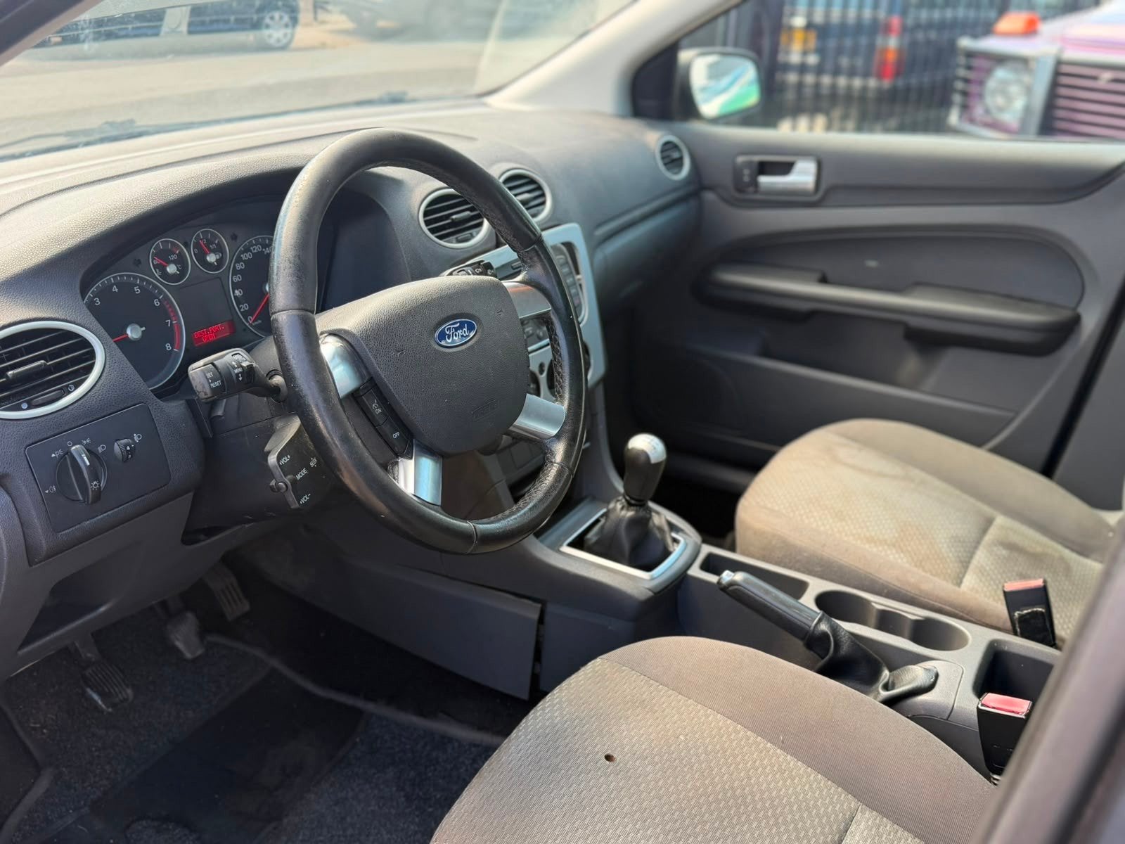 Ford Focus 1.6-16V Trend 2007 5-Deurs Airco APK 04-2027, Auto's, 1596 cc, Gebruikt, 4 cilinders, 620 kg