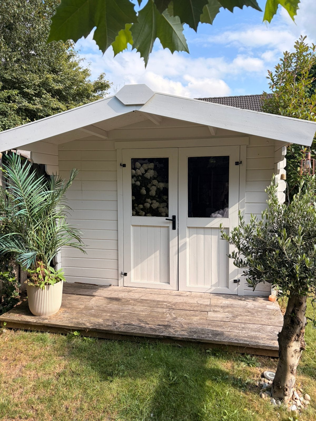 Mooi opgeknapt schuurtje / tuinhuisje te koop!, Ophalen, Zo goed als nieuw