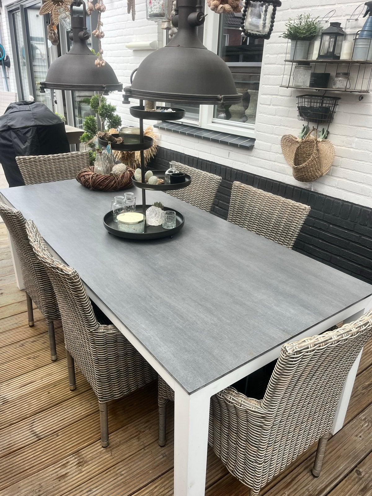 Tuinset: Aluminium tafel met 6 rieten stoelen en kussens, Ophalen, Eettafel, 6 zitplaatsen, Aluminium