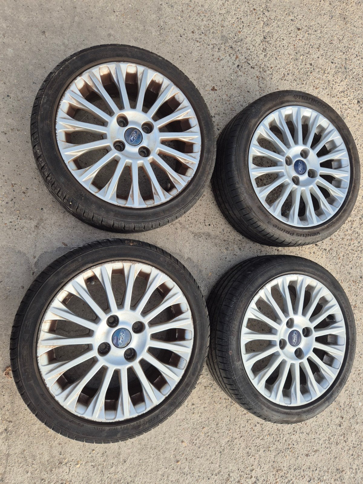 Ford Fiesta mk7 16 inch lichtmetalen velgen met goede banden, Ophalen