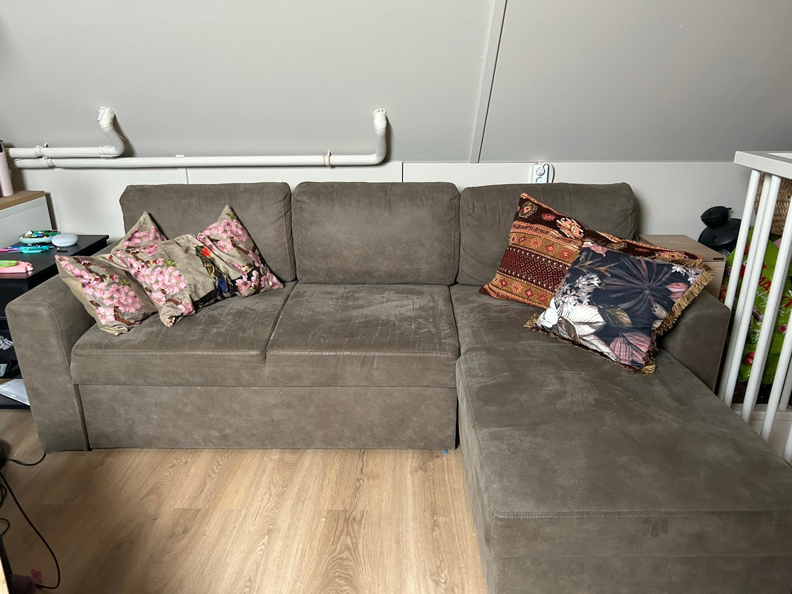 Comfortabele hoekbank met opbergruimte en slaapfunctie, Huis en Inrichting, Ophalen, Gebruikt, 125 tot 150 cm, Hoekbank