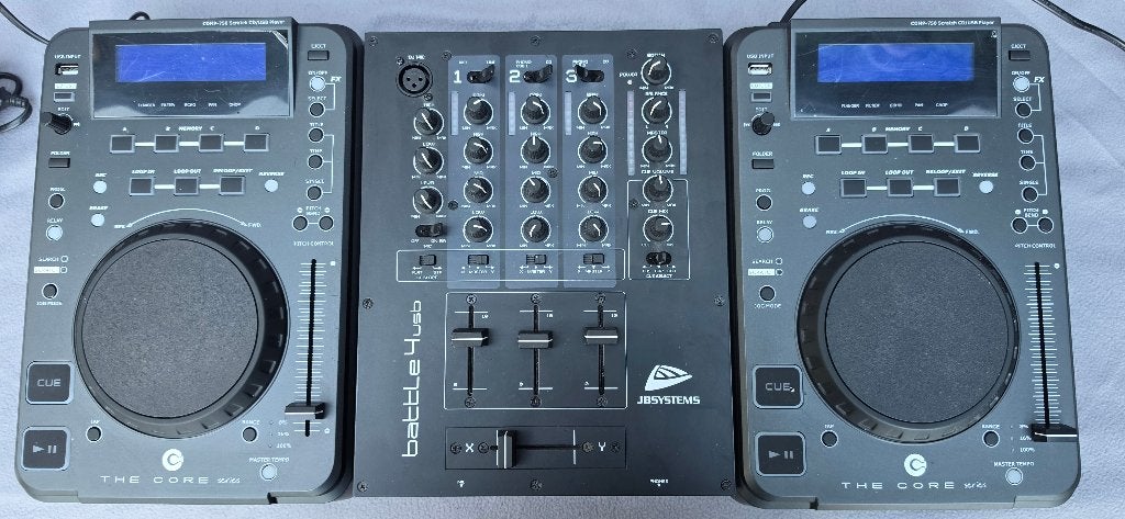 PRIJSVERLAGING! Battle 4-USB MIXER + 2 CD/USB-spelers, Ophalen of Verzenden, Zo goed als nieuw, Dj-set, Overige merken