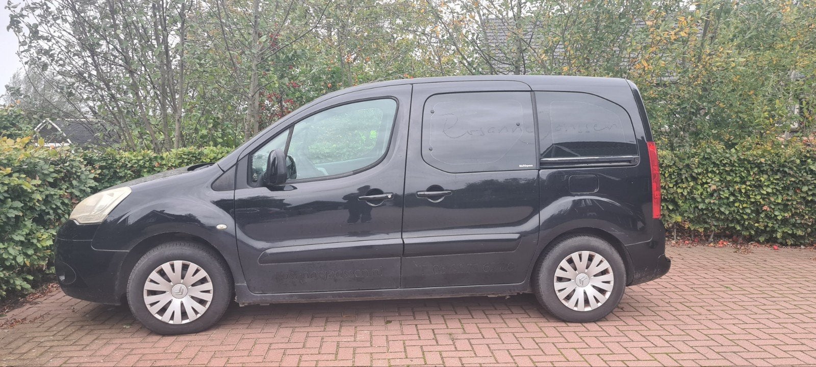 Citroën Berlingo 1.6 16V 2008 Zwart, Auto's, Voorwielaandrijving, 1402 kg, 4 cilinders, Zwart