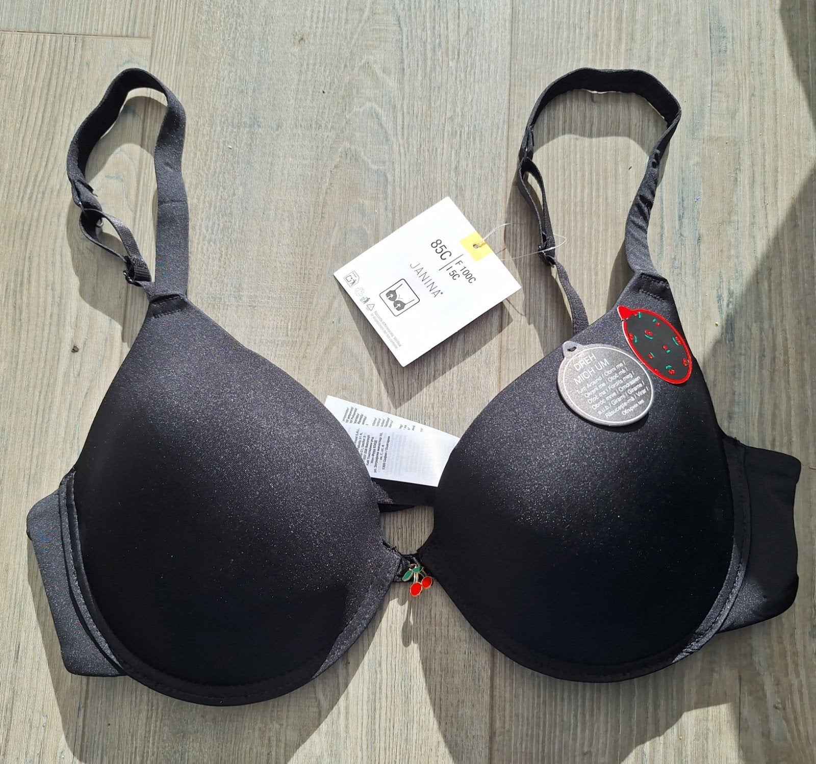 Een nieuwe, hele mooie en nette bh in maat 85C, met push-up, Kleding | Dames, Kik, Ophalen of Verzenden, BH