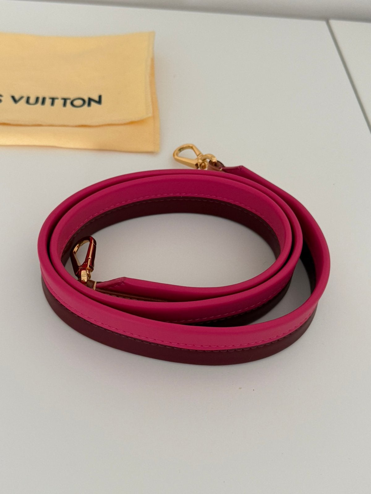 Louis vuitton strepp, Ophalen of Verzenden, Nieuw, Roze, Schoudertasje