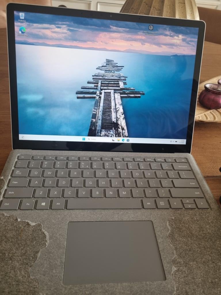 Microsoft Surface laptop, Computers en Software, Windows Laptops, 13 inch, SSD, 2 tot 3 Ghz, Ophalen of Verzenden
