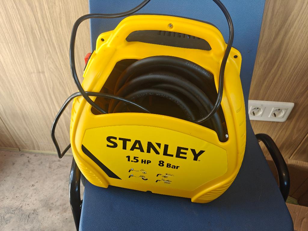 Stanley compressor, Verzenden, 6 tot 10 bar, Nieuw, Minder dan 200 liter/min