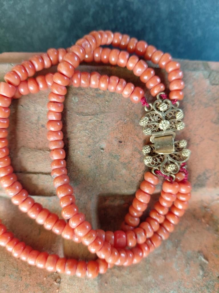 kraalhaakslot/ bloedkoraal/ armband, Ophalen of Verzenden