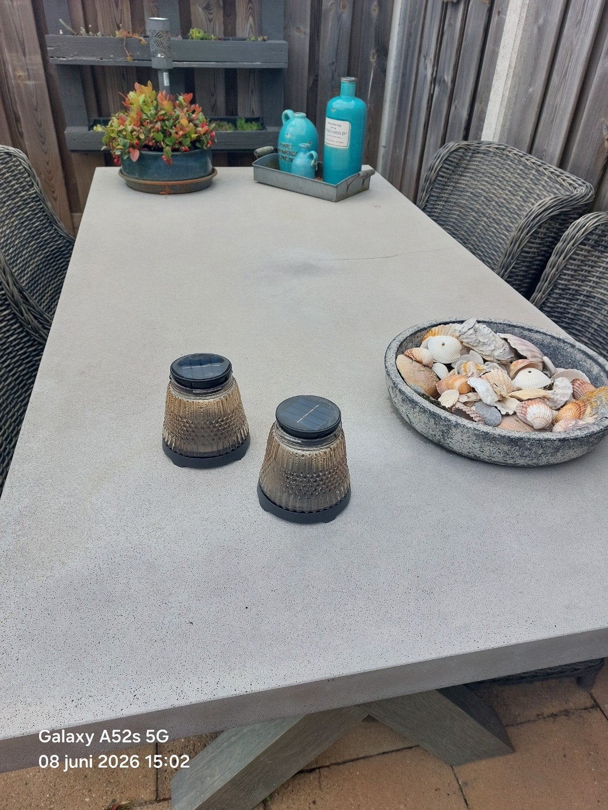 Grote composiet tuintafel 2x1m - gratis af te halen, Tuin en Terras, Tuintafels, Ophalen, Gebruikt, Rechthoekig, Overige materialen