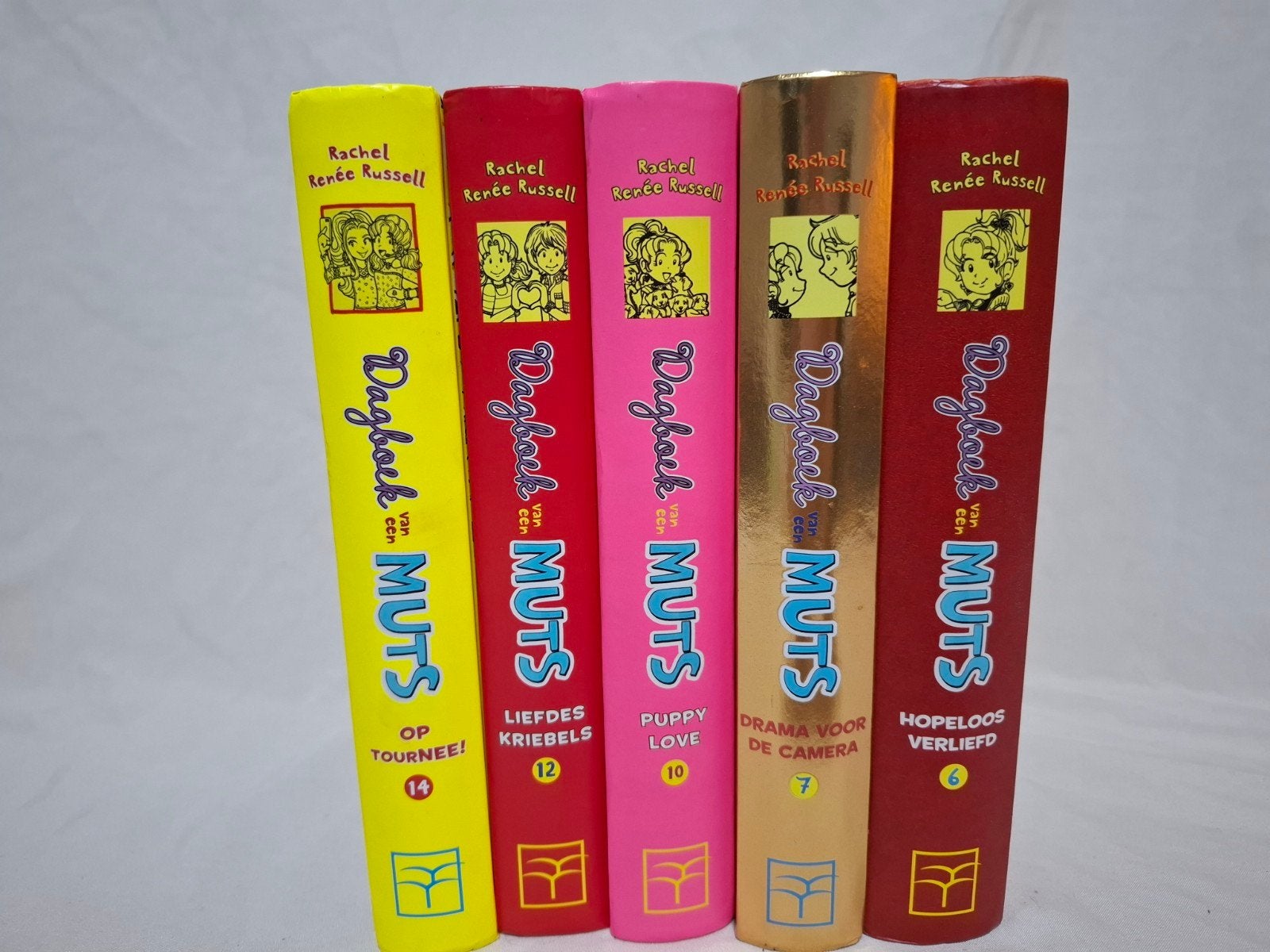 Dagboek van een Muts - set van 5 boeken, Boeken, Kinderboeken | Jeugd | 13 jaar en ouder, Zo goed als nieuw, Ophalen of Verzenden