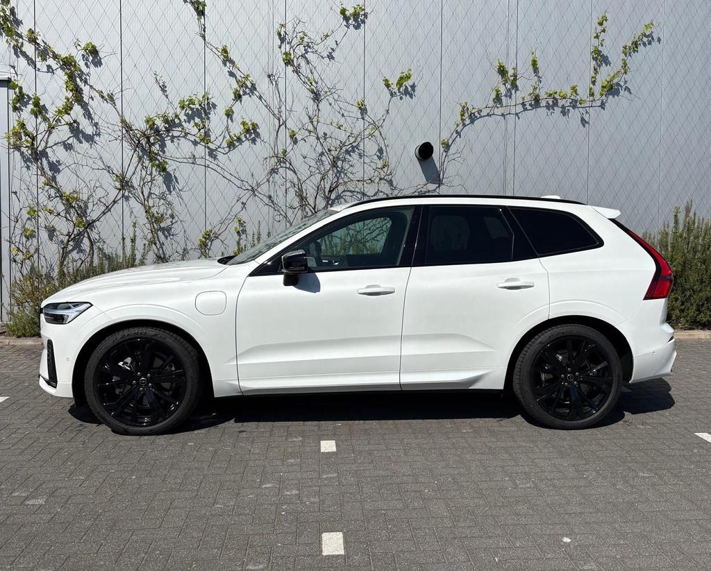 Volvo XC60 2.0 T6 Plug-in Hybrid AWD Plus Black Edition | PH, 12 maanden, Gebruikt, Euro 6, 4 cilinders