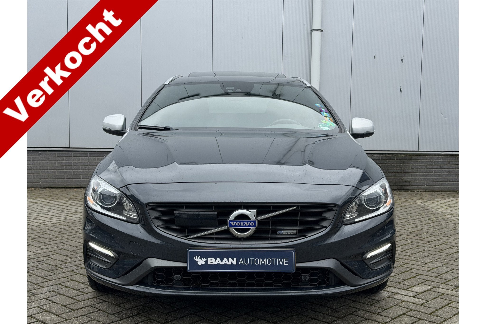 Volvo V60 2.0 T5 R-Design | Adaptive | Schuifdak | BLIS | Tr, Gebruikt, 4 cilinders, 1969 cc, 1600 kg