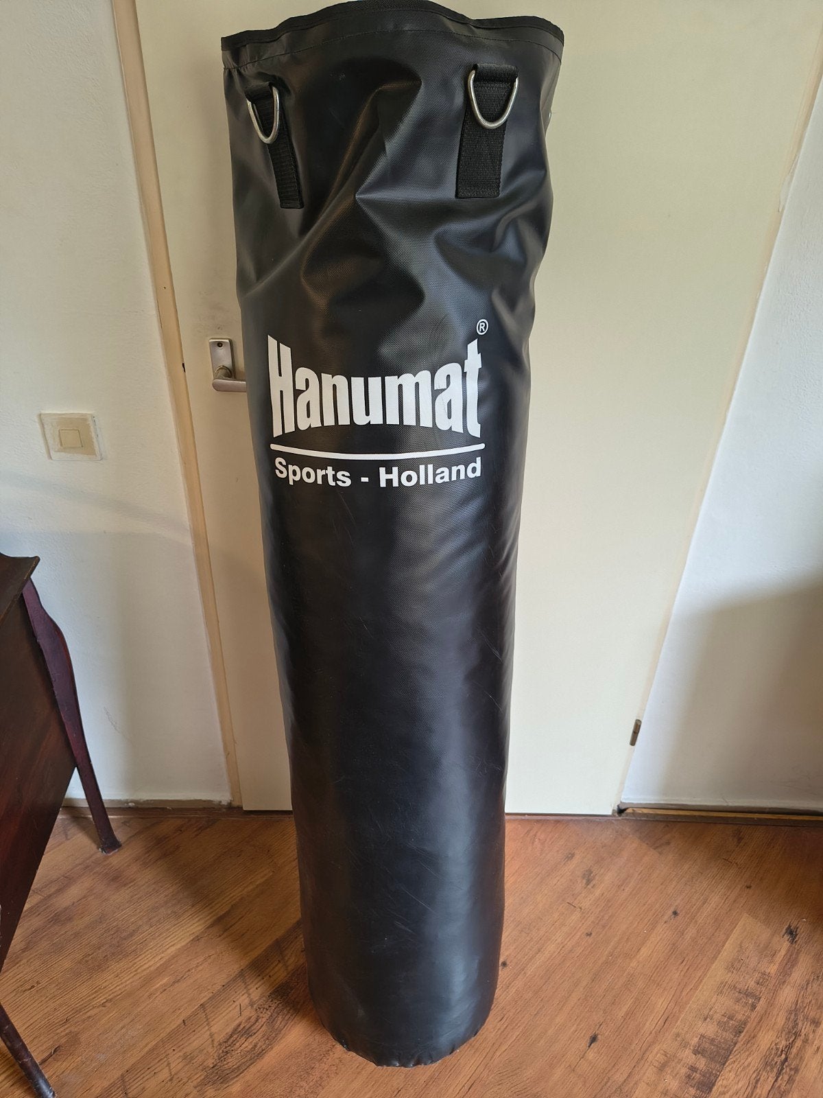 Hanumat Bokszak met Avento Muurbeugel - Zwart 150 cm, Sport en Fitness, Ophalen