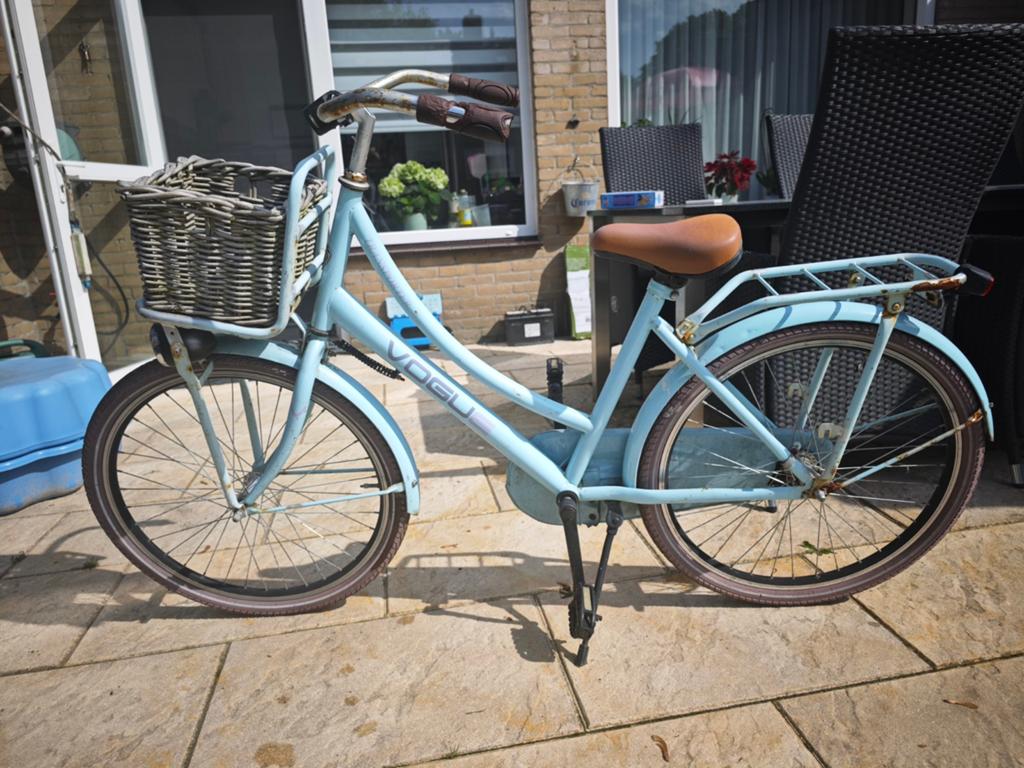 Meisjes fiets 24", Fietsen en Brommers, Fietsen | Meisjes, Ophalen, Terugtraprem, Vogue, Gebruikt